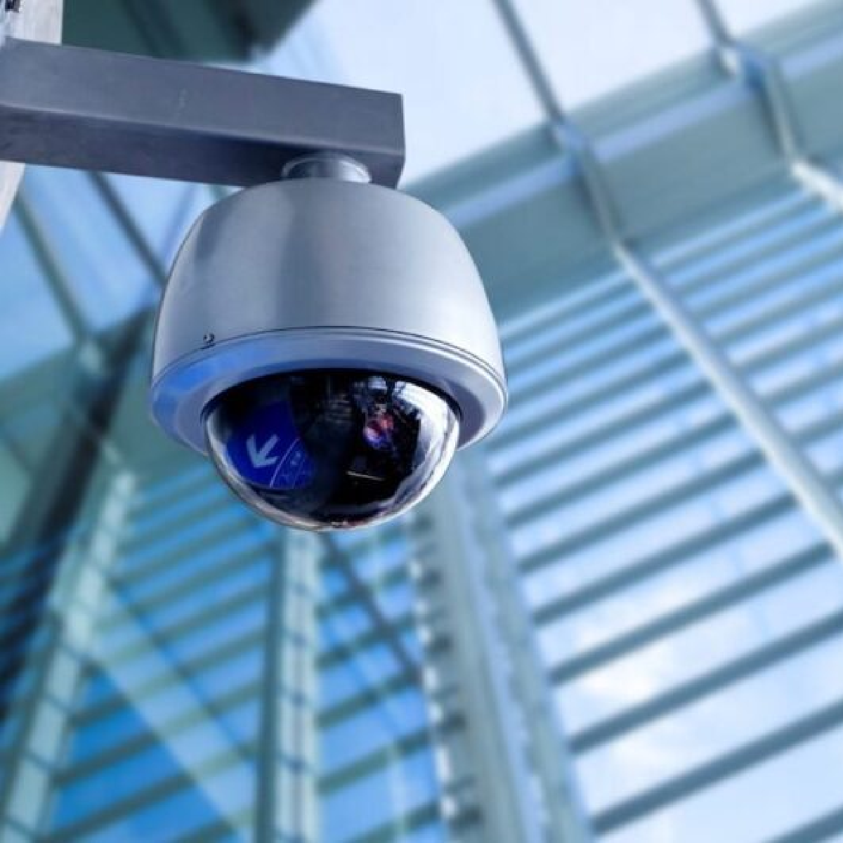 Alarmas y videovigilancia en San Fernando: Soluciones de seguridad para «La Isla»